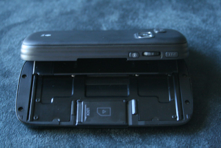 Illustration for article titled Hands-on With the AT&T Tilt: GPS-Enabled Windows Mobile 6 Smartphone